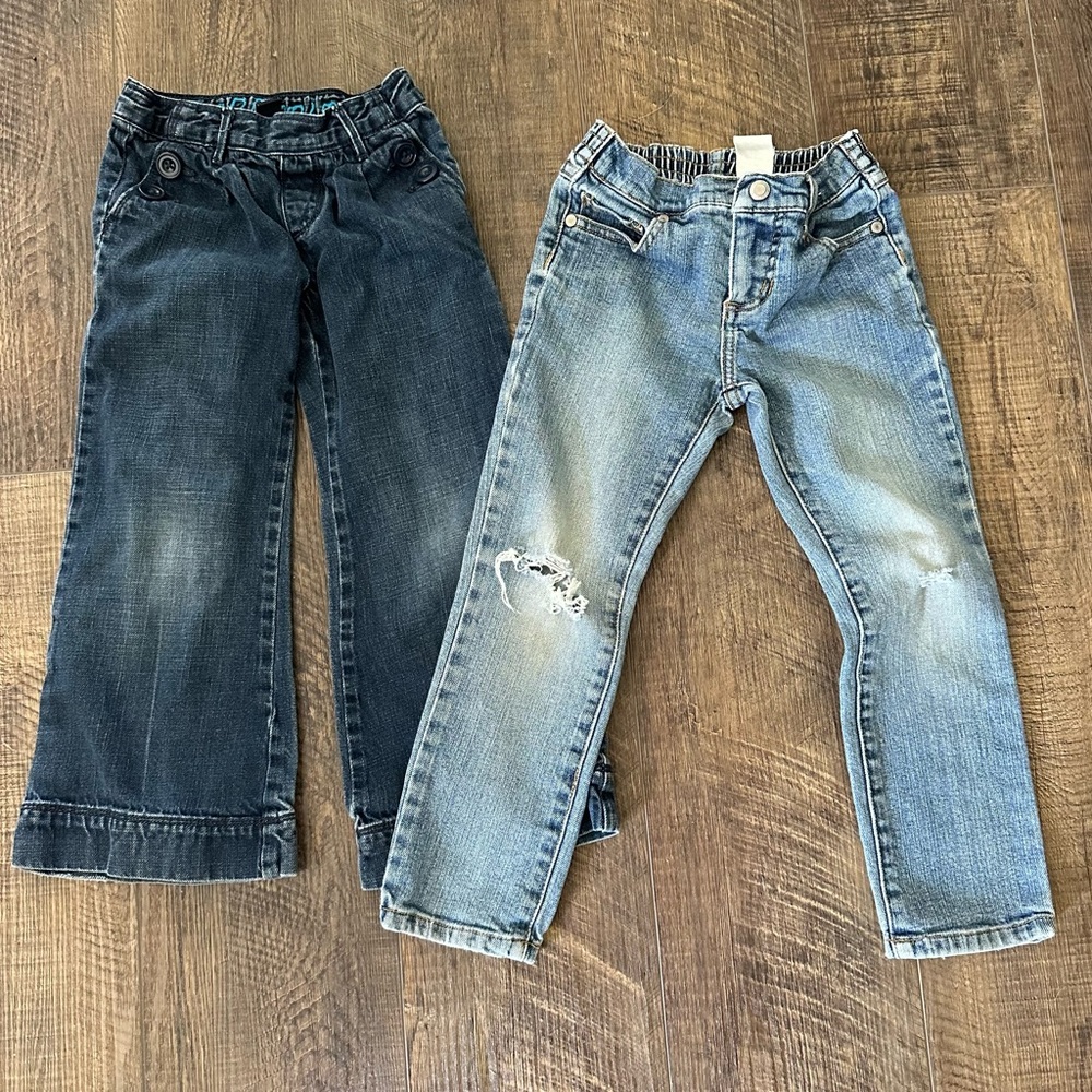 2 pairs of girls denim jeans